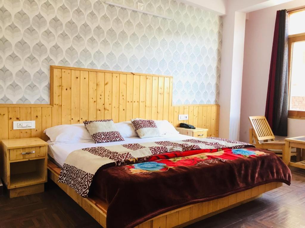 Hotel Corner Retreat Маналі Номер фото
